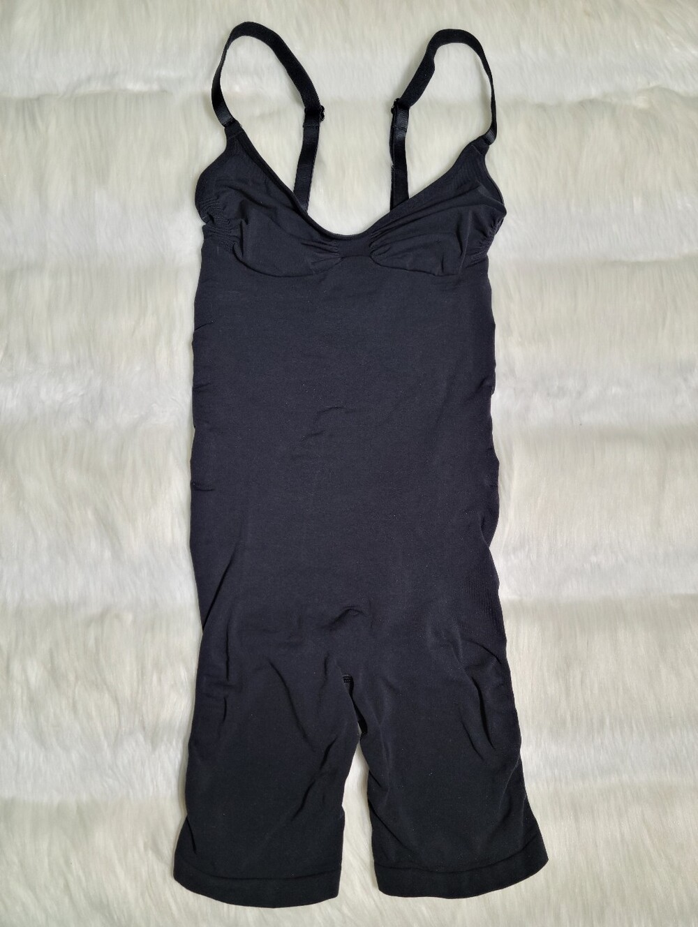 SKIMS Seamless Sculpt Mid Thigh Bodysuit Black Onyx Small NEW - Picture 1 of 4